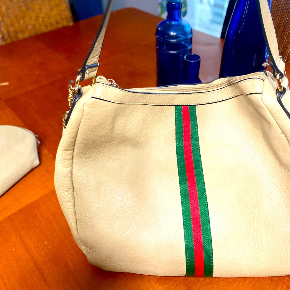Tan no name hobo purse
